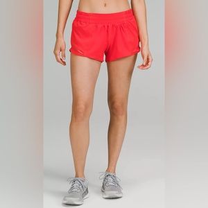 Carnation Red Lululemon Hotty Hot short 2.5” Size 8